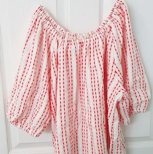 *NEW* Off the shoulder blouse Universal Thread